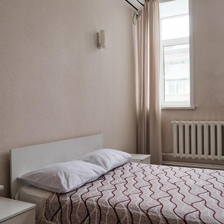 Hotel Europa 세메이 외부 사진