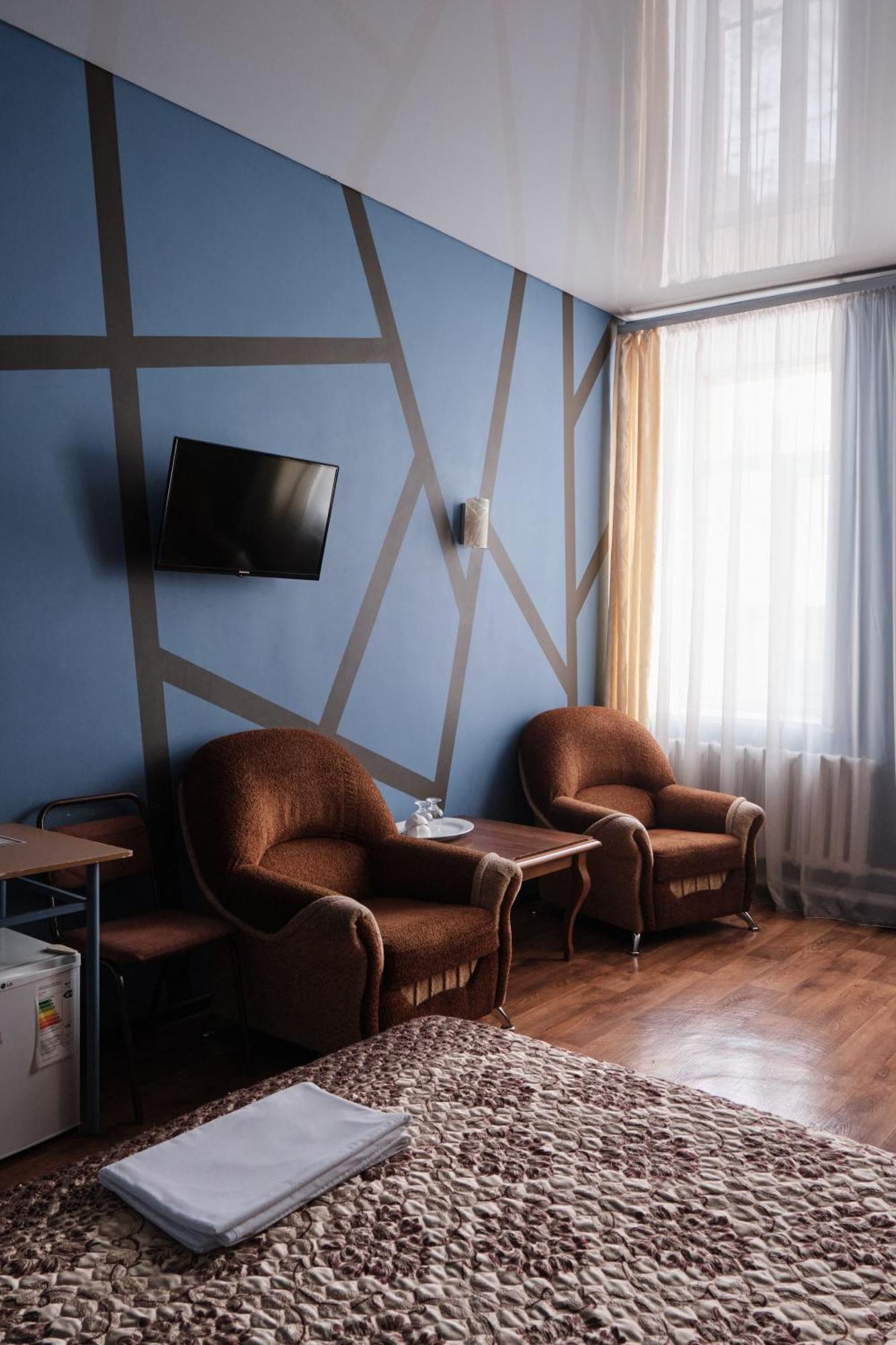 Hotel Europa 세메이 외부 사진