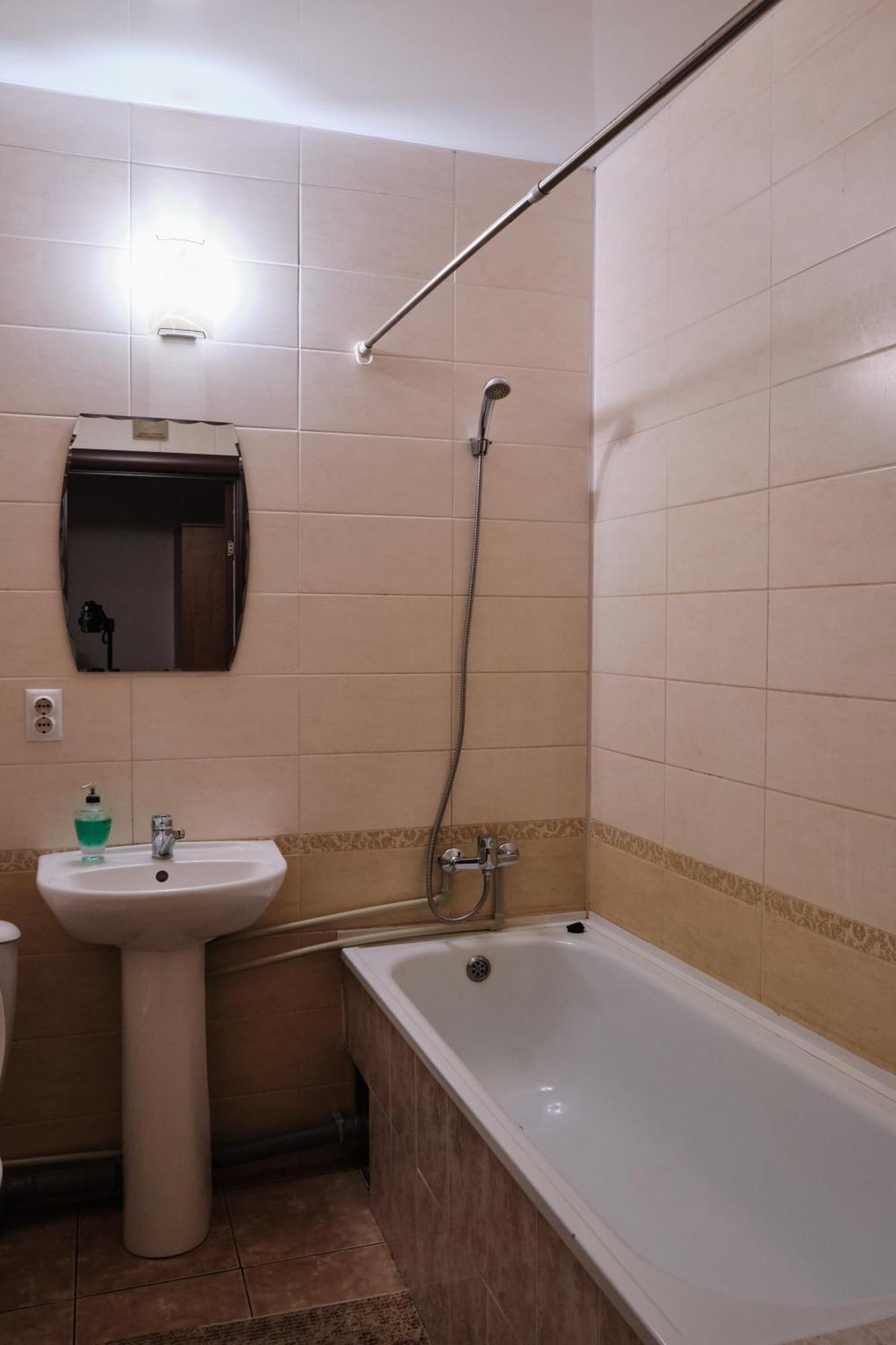 Hotel Europa 세메이 외부 사진